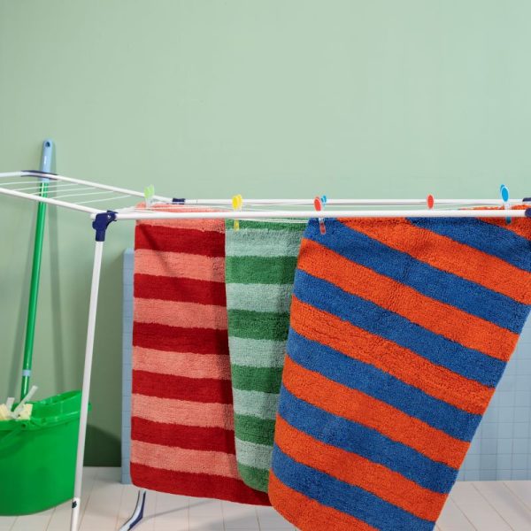 Bathmat stripe - pink/red - Image 2