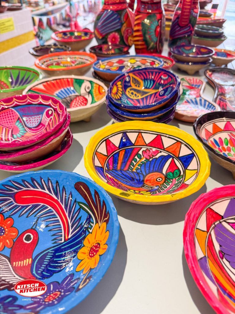 balcony inspiration, balkon inspiratie, mexican items, kitsch kitchen